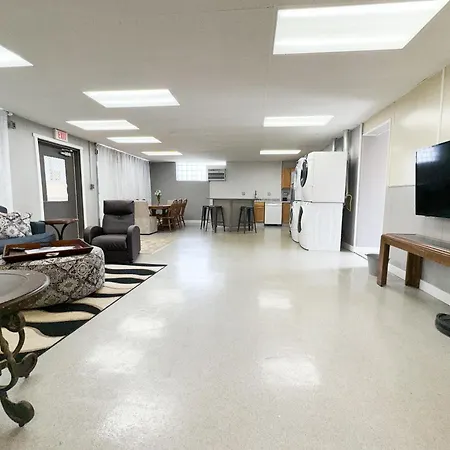 4 Bedroom, 2 Bath, Ranch Style